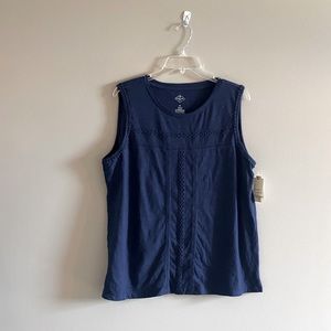 NWT Women’s St. John’s Bay Navy Blue Tank Top with Detailing Size XL